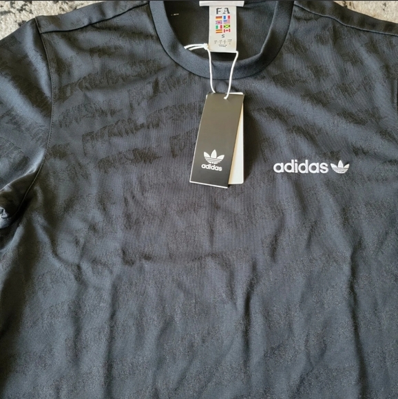 RARE FA adidas JACQUARD JERSEY FuCKINGAWESOME black size Small - Picture 2 of 2